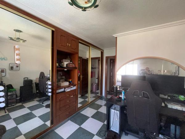 Venta de piso en Piso en Zona Rincón Bajo, Benidorm, Benidorm
 photo 4