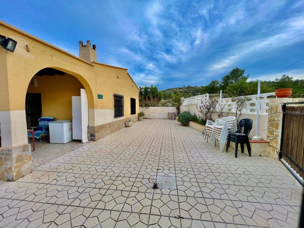 Properties for sale and rent in Spain photo 4