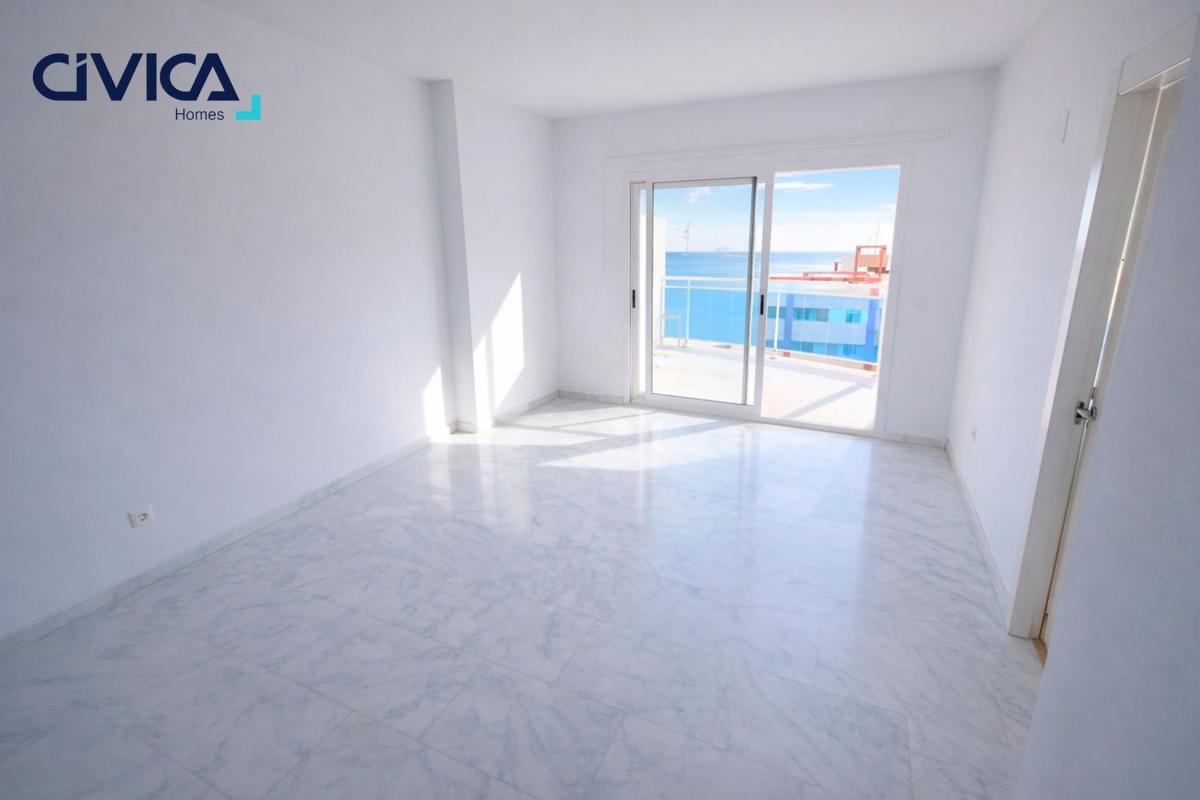 Venta de piso en Piso en Calle Llevant, Alitana - Casablanca, La Villajoyosa / Vila Joiosa, La Villajoyosa / Vila Joiosa
photo 3
