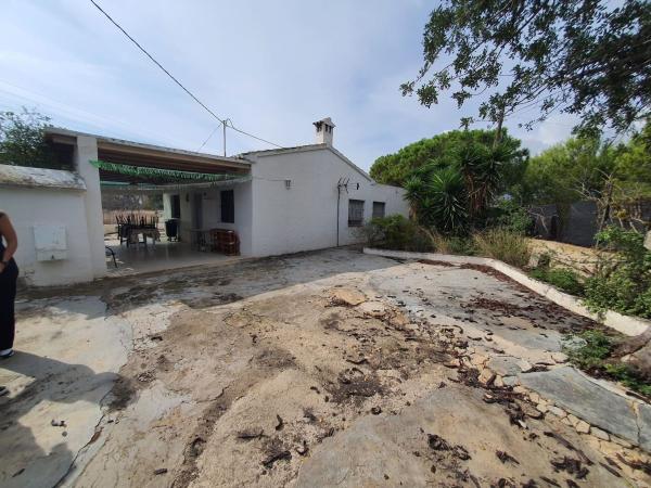 Продаётся загородный участок в  Finca rústica en Pueblo Levante, Benidorm , Бенидорм photo 3