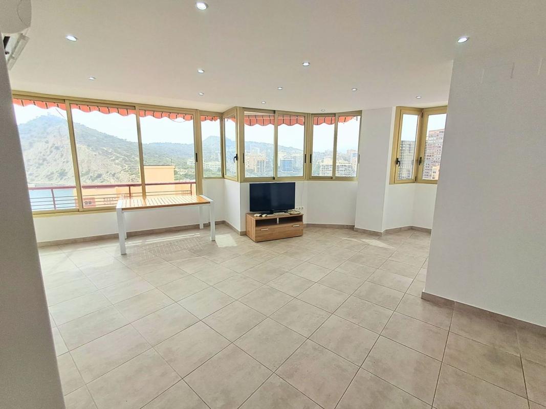 Venta de piso en Piso en Calle Torremanzanas, 10, Playa de Poniente, Benidorm, Benidorm
 photo 5