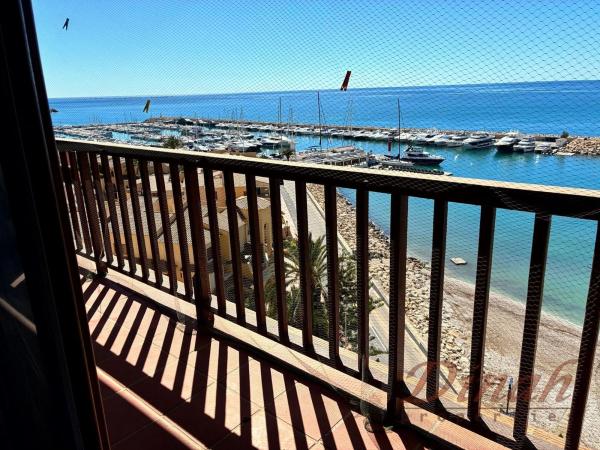 Sale of flat in Piso en Calle Currica, Zona de Mascarat, Altea, Altea
thumbnail 1
