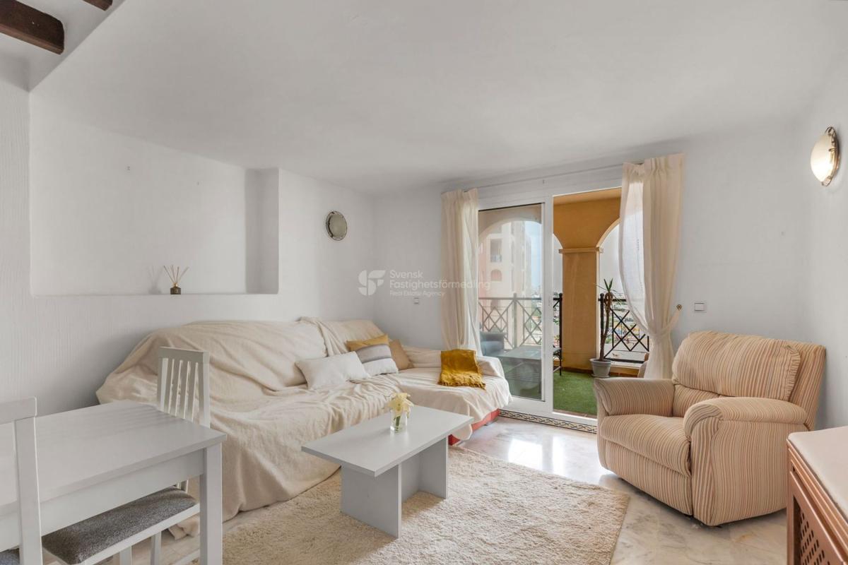 Venta de piso en Piso en Avenida Roentgen, 3, Zona los Frutales, Torrevieja, Torrevieja
 photo 5