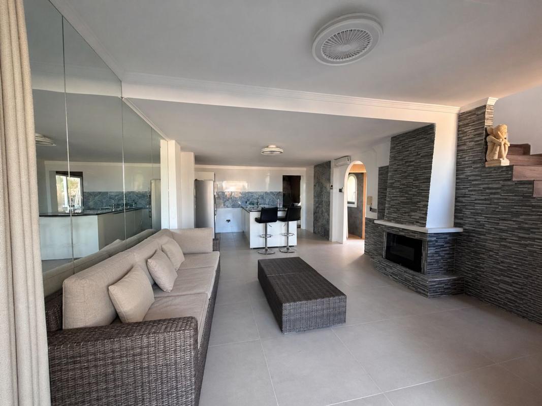 Venta de chalet adosado en Chalet adosado en Loteria-urlisa II, Altea Hills, Altea , Altea photo 2