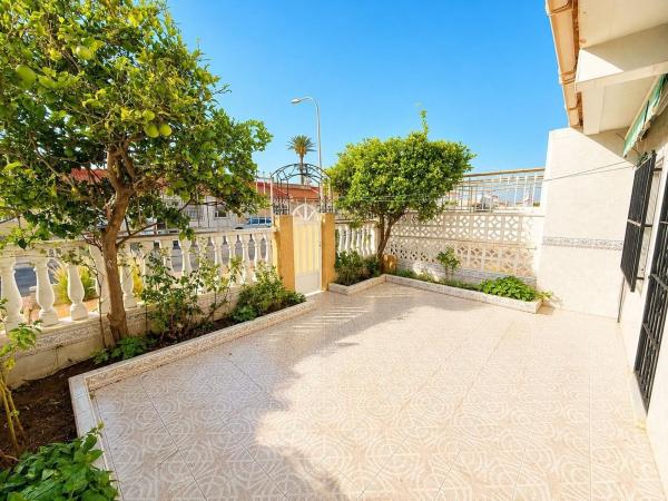 Casa o chalet independiente en Calle Manuel Rodríguez Manolete, 282, La Siesta - El Salado - Torreta, Torrevieja photo 4