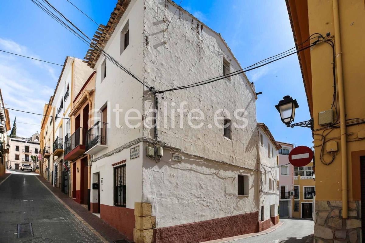 Propiedades en venta y alquiler en España photo 3