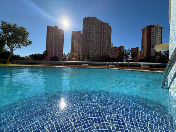 Sprzedaż mieszkania w Piso en Avenida del Municipi, Pueblo Levante, Benidorm, Benidorm
 photo 1