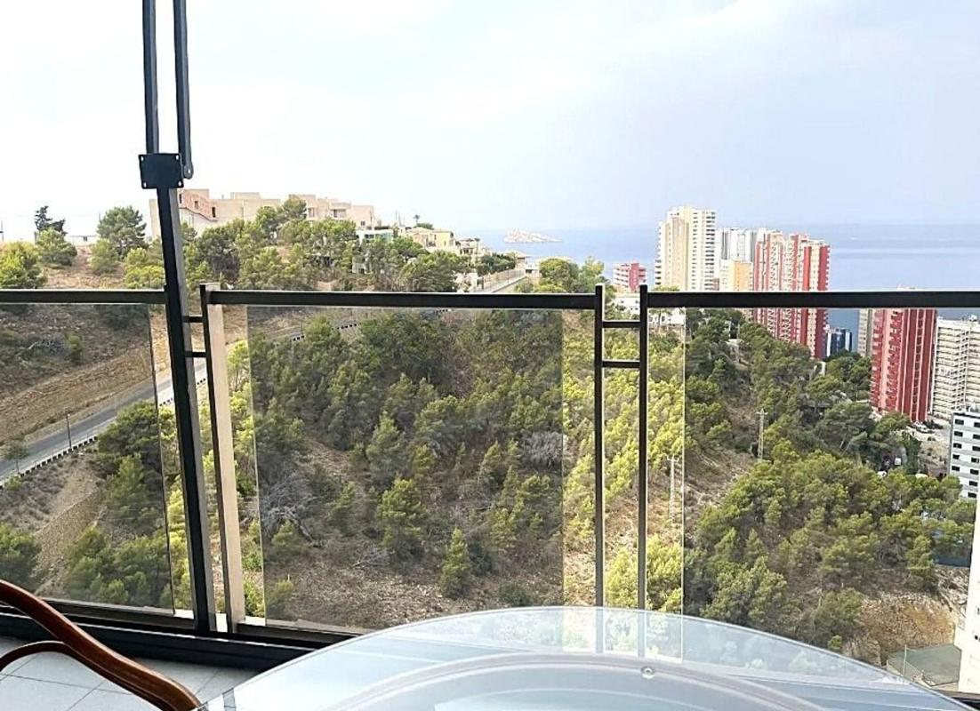 Venta de piso en Piso en Calle Sierra Dorada, Zona Sierra Helada, Benidorm, Benidorm
 photo 2