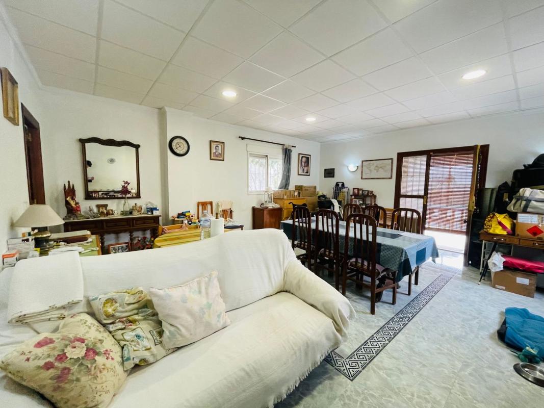 Properties for sale and rent in Spain photo 2