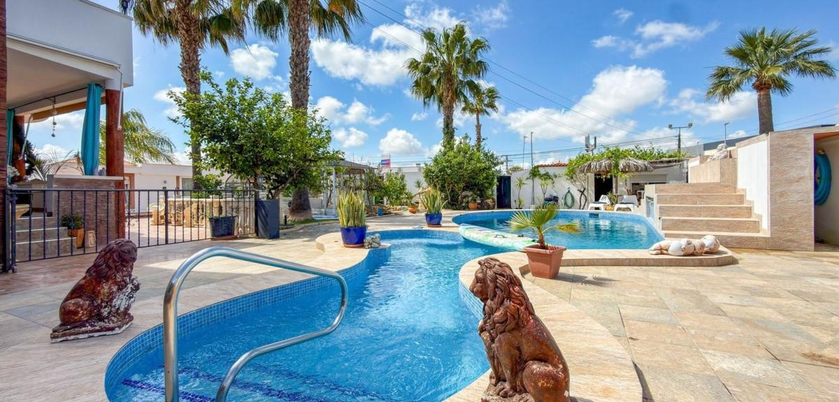 Продажа отдельного шале в Casa o chalet en Calle Baja, Centro de la Ciudad Quesada, Rojales, Рохалес photo 2