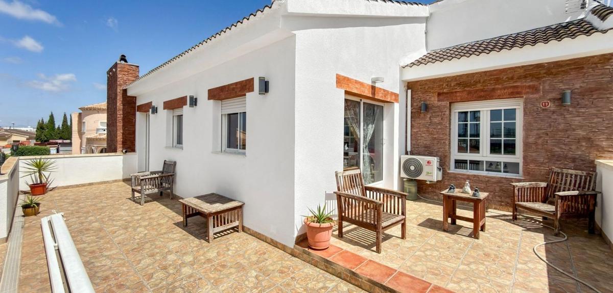Продажа отдельного шале в Casa o chalet en Calle Baja, Centro de la Ciudad Quesada, Rojales, Рохалес photo 4