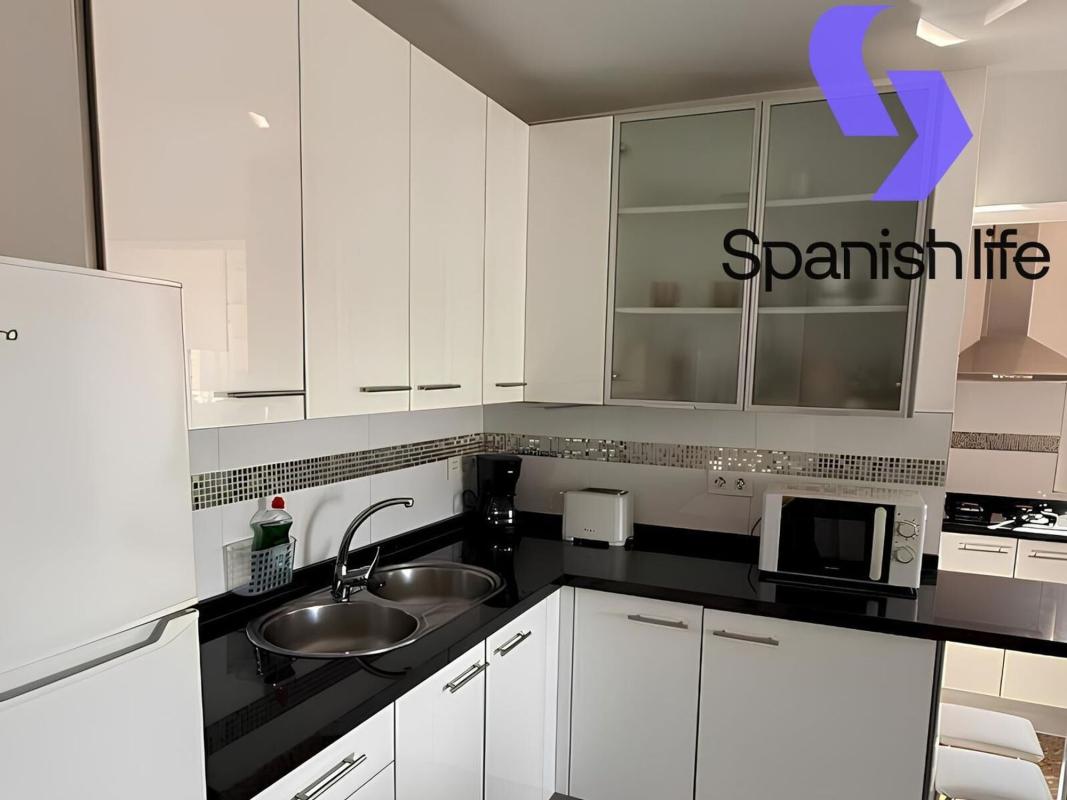 Продажа квартиры на Piso en Calle Alcalde Manuel Catalán Chana, Zona Sierra Helada, Benidorm, Бенидорм
photo 5