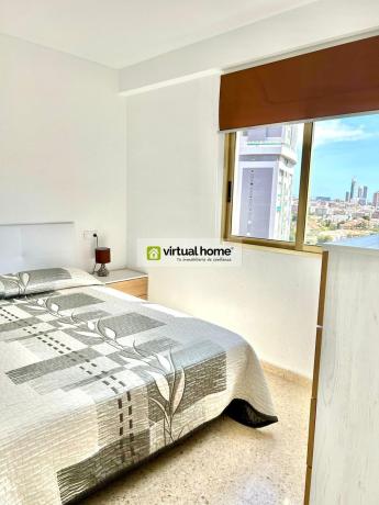 Продажа квартиры на Piso en Avenida República Argentina, 4, Playa de Poniente, Benidorm, Бенидорм
photo 1