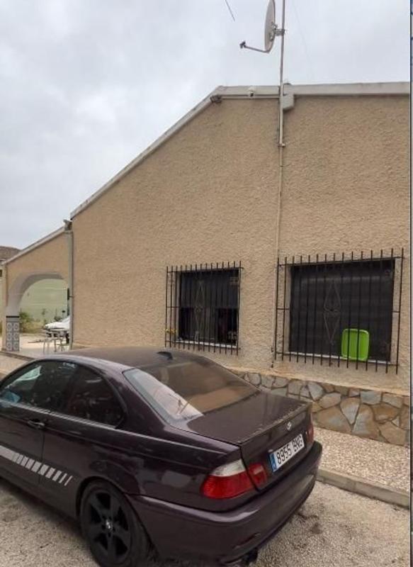 Propiedades en venta y alquiler en España photo 4