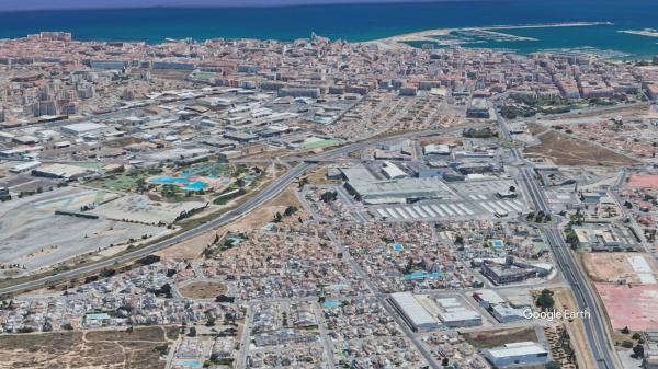 Chalet adosado en Urbanización Doña Inés, 72, La Siesta - El Salado - Torreta, Torrevieja thumbnail 1