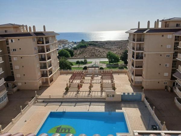 Venta de piso en Piso en Los Europeos, Torrevieja, Torrevieja
thumbnail 2