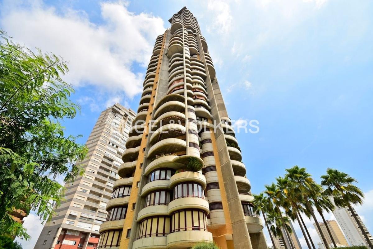 Venta de piso en Piso en Avenida del Municipi, 6, Pueblo Levante, Benidorm, Benidorm
photo 2