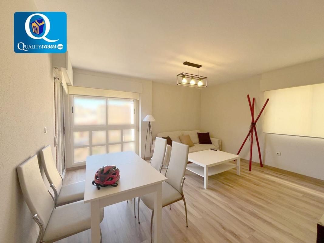 Venta de piso en Piso en Centro, San Juan de Alicante, San Juan de Alicante
photo 2