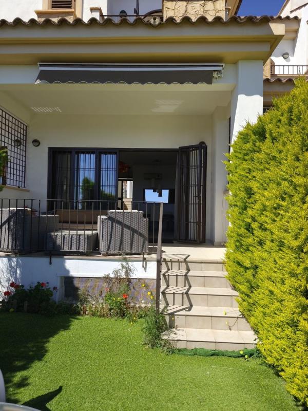 Venta de chalet adosado en Chalet adosado en Avenida Baronia de Polop, 4, Casco urbano, Polop , Polop photo 4
