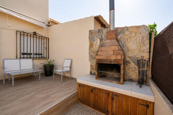Chalet adosado en Calle Tritón, Torreblanca, Torrevieja thumbnail 1