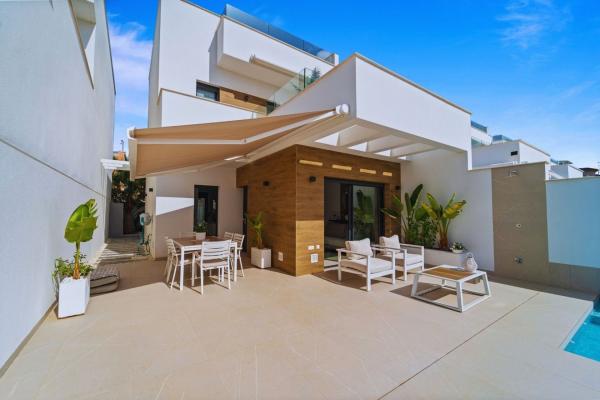 Casa o chalet independiente en Los Montesinos thumbnail 2