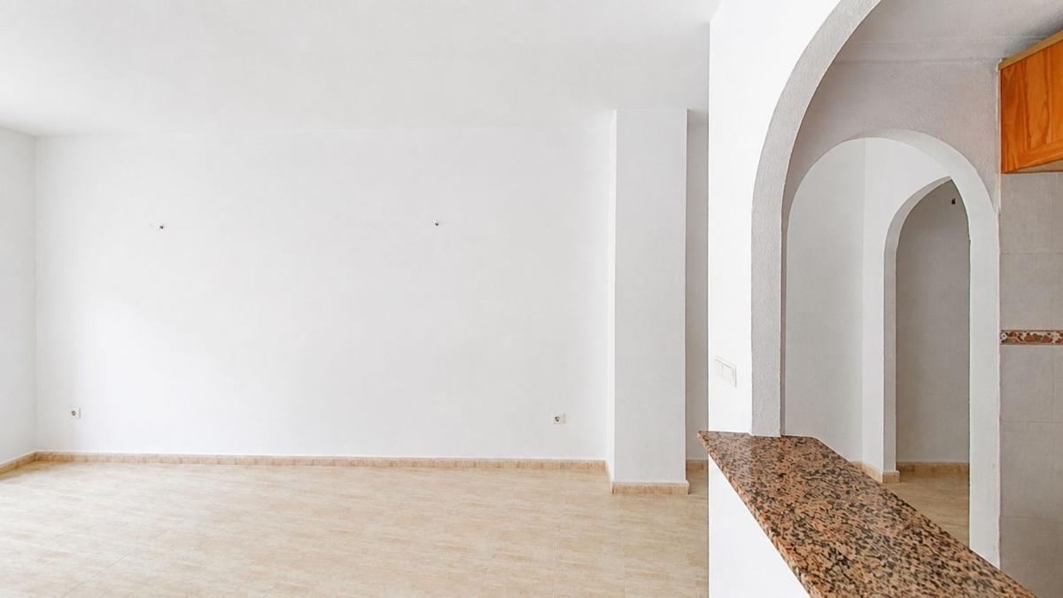 Продажа квартиры на Piso en Loma La, 44, Antonio Machado, Torrevieja, Торревьеха
 photo 3