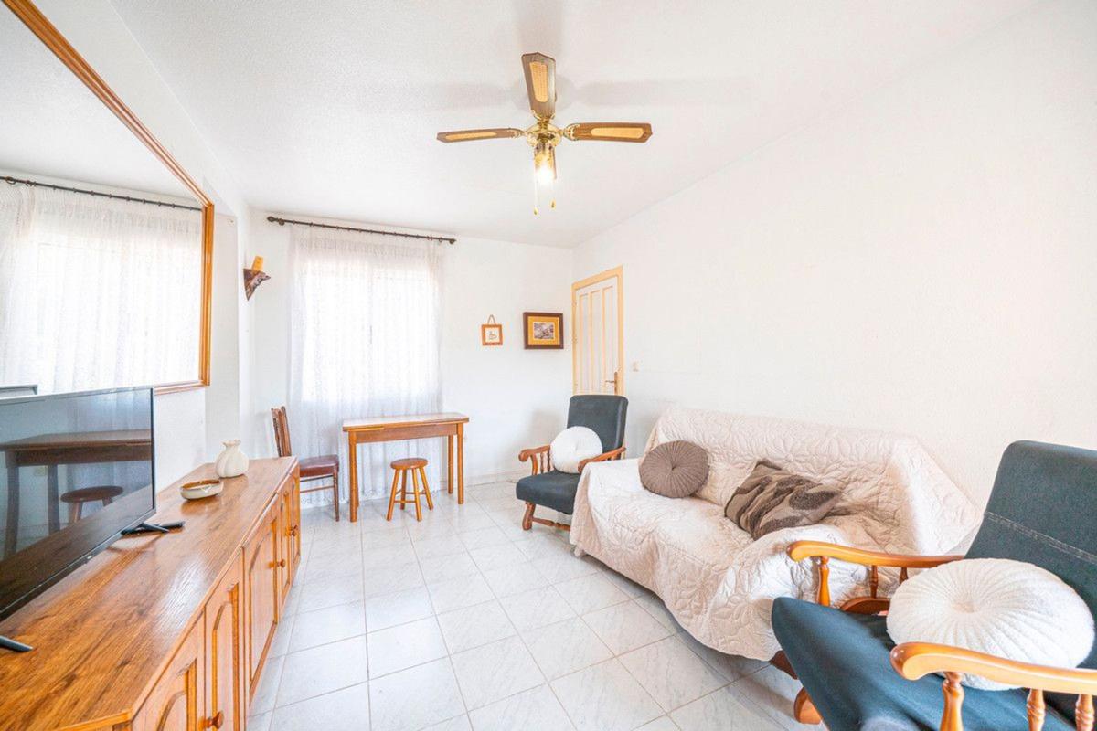 Venta de ático en Ático en Correo Paraje Natural II, La Siesta - El Salado - Torreta, Torrevieja, Torrevieja photo 5