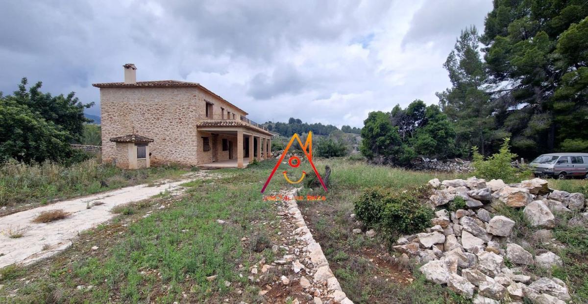 Propiedades en venta y alquiler en España photo 5