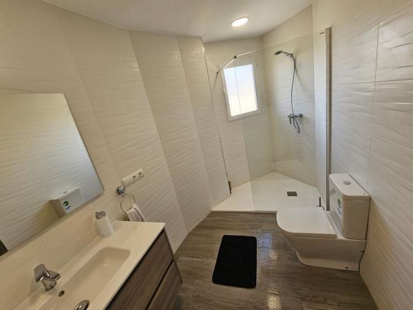 Venta de piso en Piso en Avenida municipi, 6, Pueblo Levante, Benidorm, Benidorm
thumbnail 2