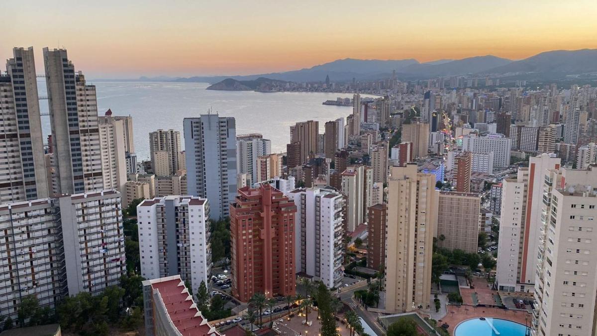 Sale of apartment in Piso en Zona Sierra Helada, Benidorm, Benidorm
photo 1