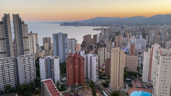 Venta de piso en Piso en Zona Sierra Helada, Benidorm, Benidorm
photo 1