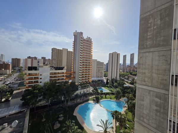Venta de piso en Piso en Avenida Ametlla de Mar, Zona Rincón Bajo, Benidorm, Benidorm
 photo 4