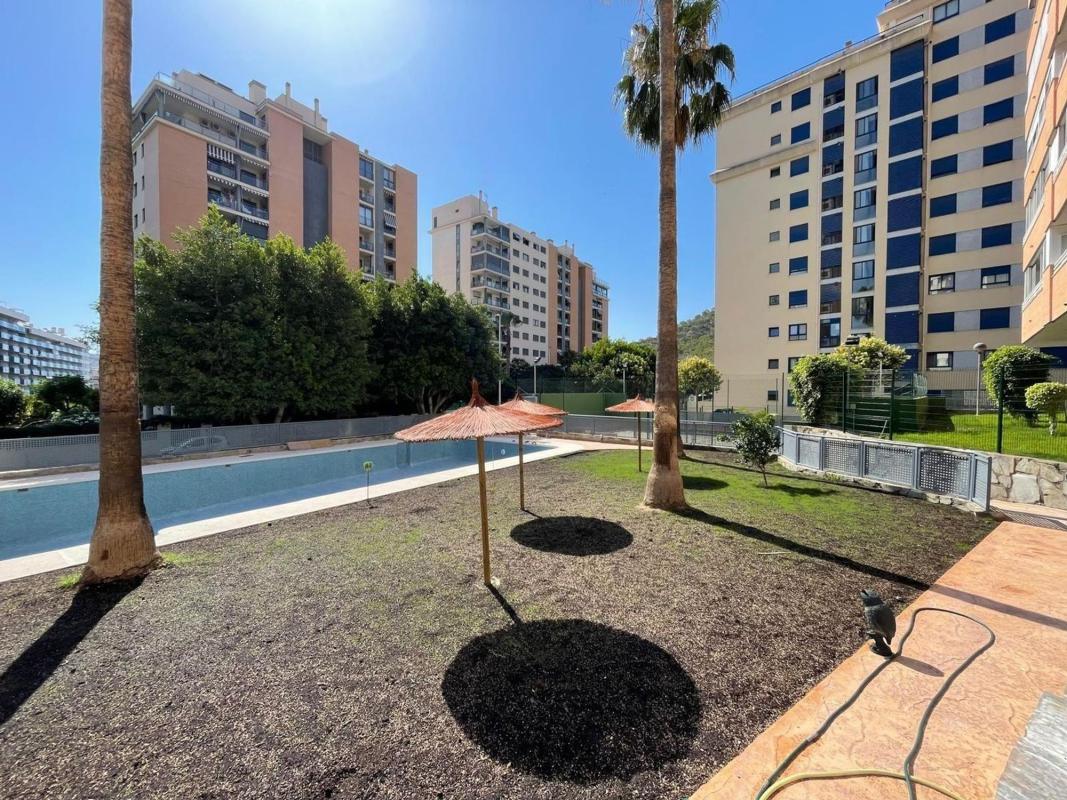 Sprzedaż mieszkania w Piso en Calle Xaloc, Mirador de la Cala - Benimar, La Villajoyosa / Vila Joiosa, La Villajoyosa / Vila Joiosa
photo 1