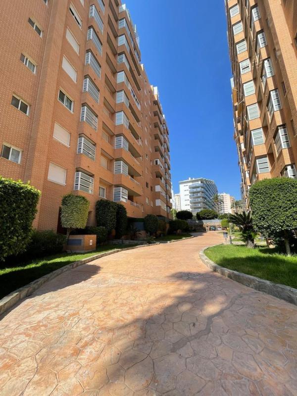 Sprzedaż mieszkania w Piso en Calle Xaloc, Mirador de la Cala - Benimar, La Villajoyosa / Vila Joiosa, La Villajoyosa / Vila Joiosa
photo 2
