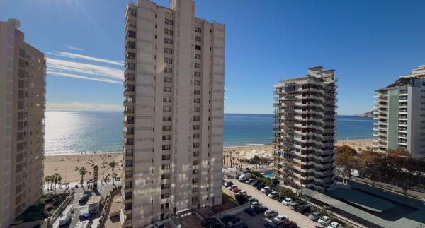 Sprzedaż mieszkania w Piso en Av Mediterraneo Del, Playa de Levante, Benidorm, Benidorm
 photo 1