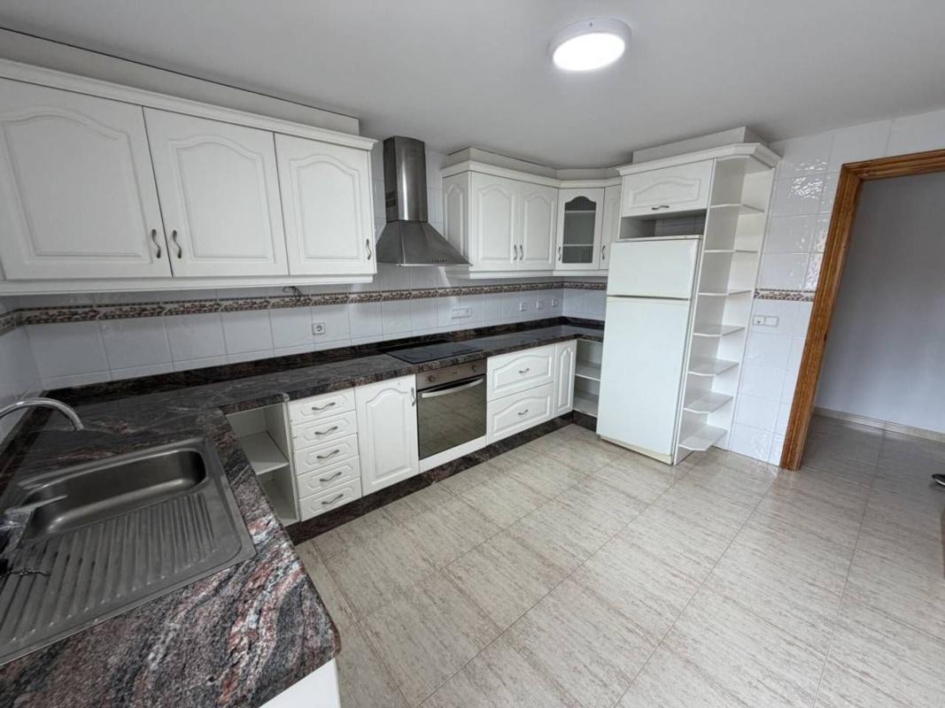 Sale of apartment in Piso en Altea Pueblo, Altea, Altea
photo 2