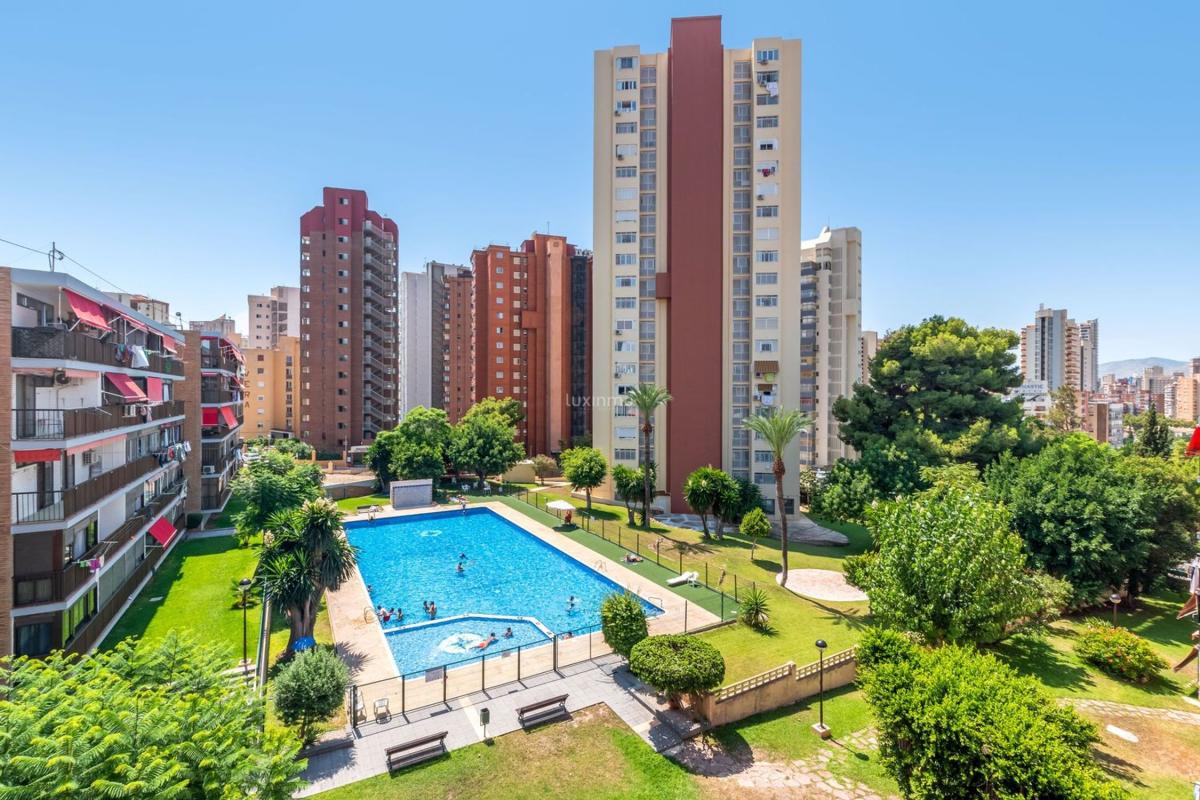 Sprzedaż duplexu w Dúplex en Zona Sierra Helada, Benidorm, Benidorm photo 1