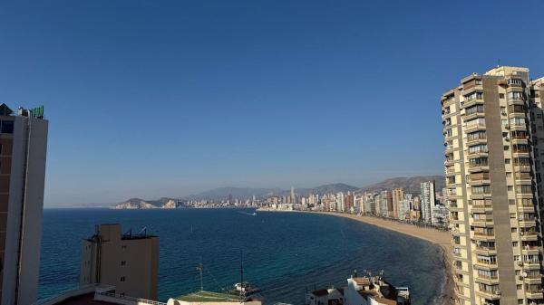 Venta de piso en Piso en Zona Sierra Helada, Benidorm, Benidorm
photo 1