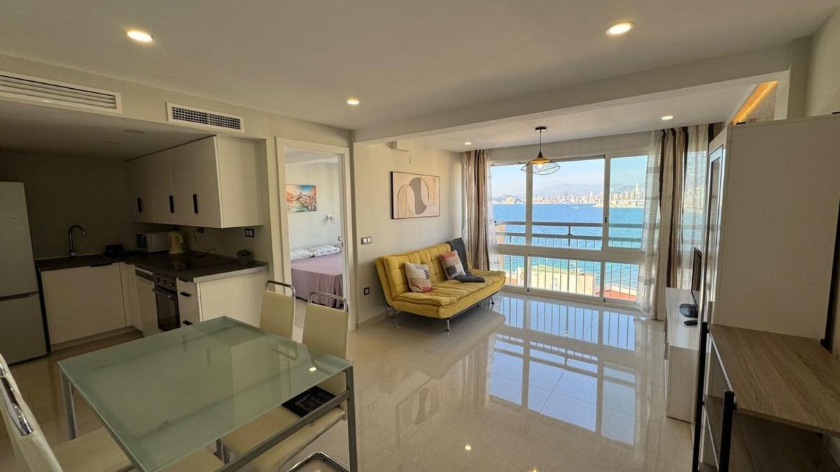 Venta de piso en Piso en Zona Sierra Helada, Benidorm, Benidorm
 photo 2