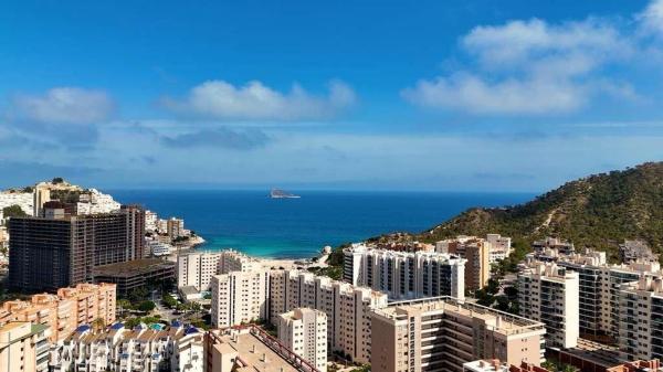 Дуплекс на продажу в Dúplex en Avenida Mestral, Alitana - Casablanca, La Villajoyosa / Vila Joiosa, Ла Виллахойоса / Вила Хойоса photo 1