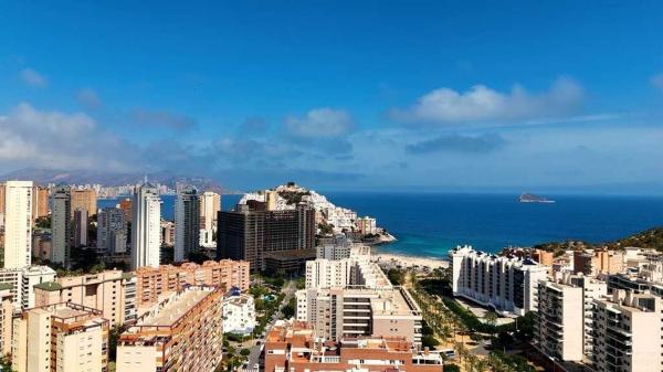 Дуплекс на продажу в Dúplex en Avenida Mestral, Alitana - Casablanca, La Villajoyosa / Vila Joiosa, Ла Виллахойоса / Вила Хойоса thumbnail 2
