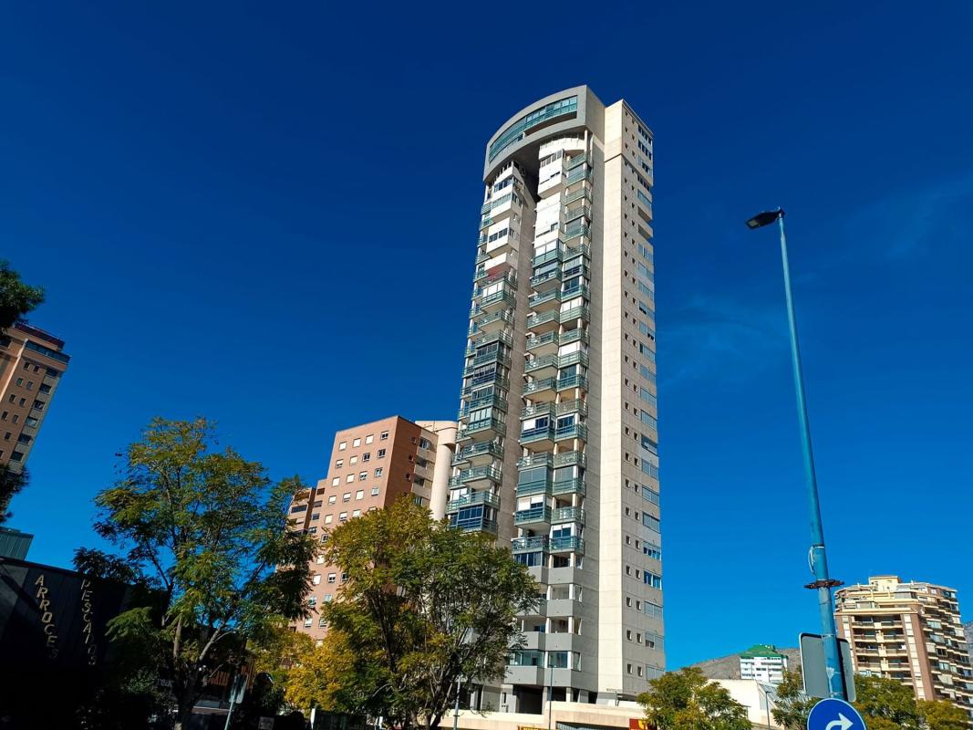 Продажа квартиры на Piso en Calle Langreo, 4, Playa de Poniente, Benidorm, Бенидорм
photo 1