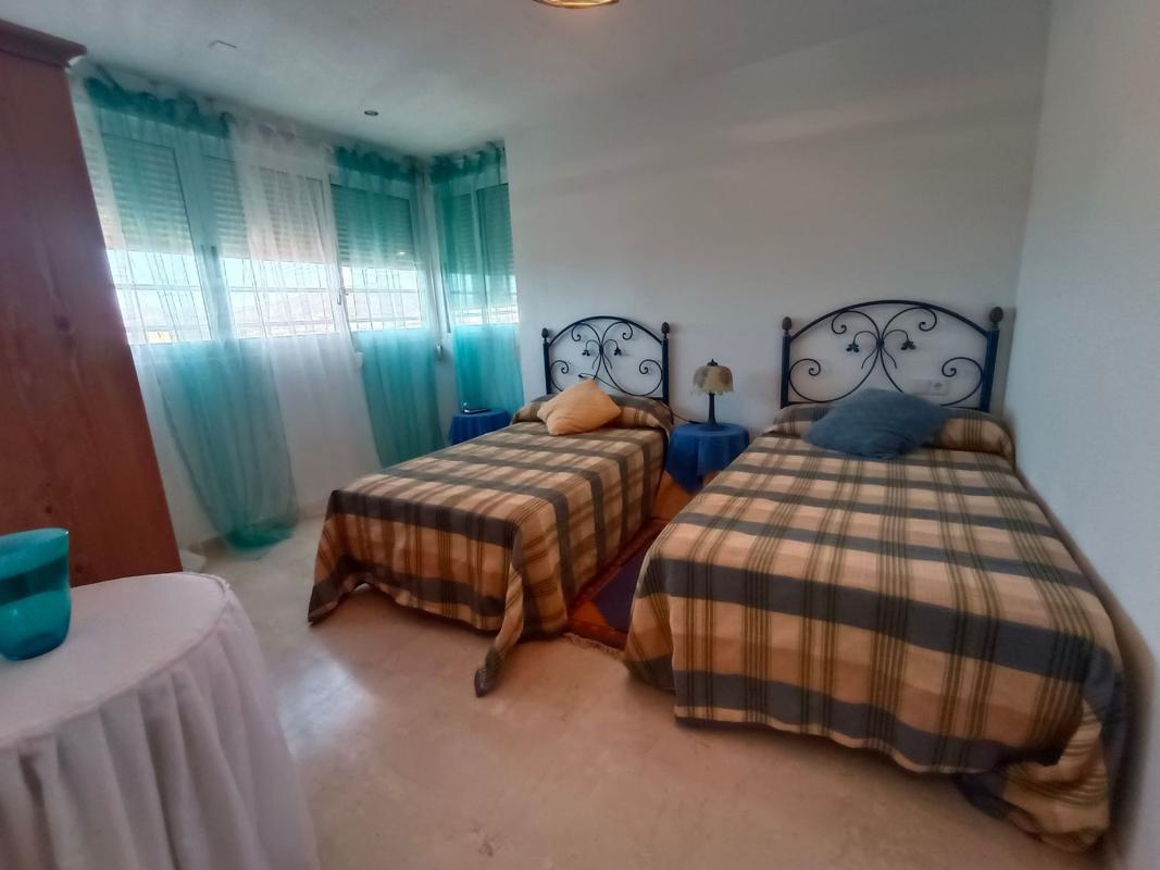 Продажа квартиры на Piso en Calle Langreo, 4, Playa de Poniente, Benidorm, Бенидорм
photo 5