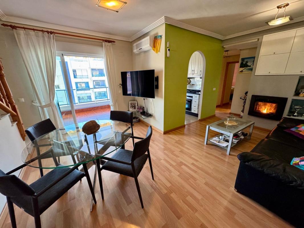 Venta de ático en  Ático en Avenida Tellerola, 9, Platja Vila Joiosa, La Villajoyosa / Vila Joiosa, La Villajoyosa / Vila Joiosa photo 2