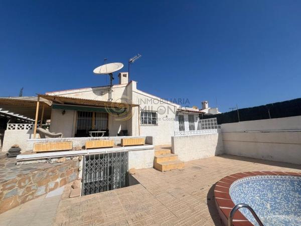 Casa o chalet independiente en Urbanización Barrina Sur, 10, Pueblo Levante, Benidorm photo 1