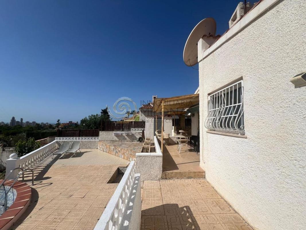 Properties for sale and rent in Spain photo 4