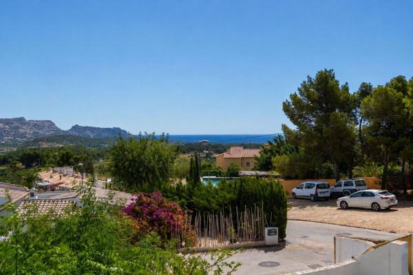 Casa o chalet independiente en Calle Mar Tirre, El Tossal-Bello Horizonte, La Nucia thumbnail 3
