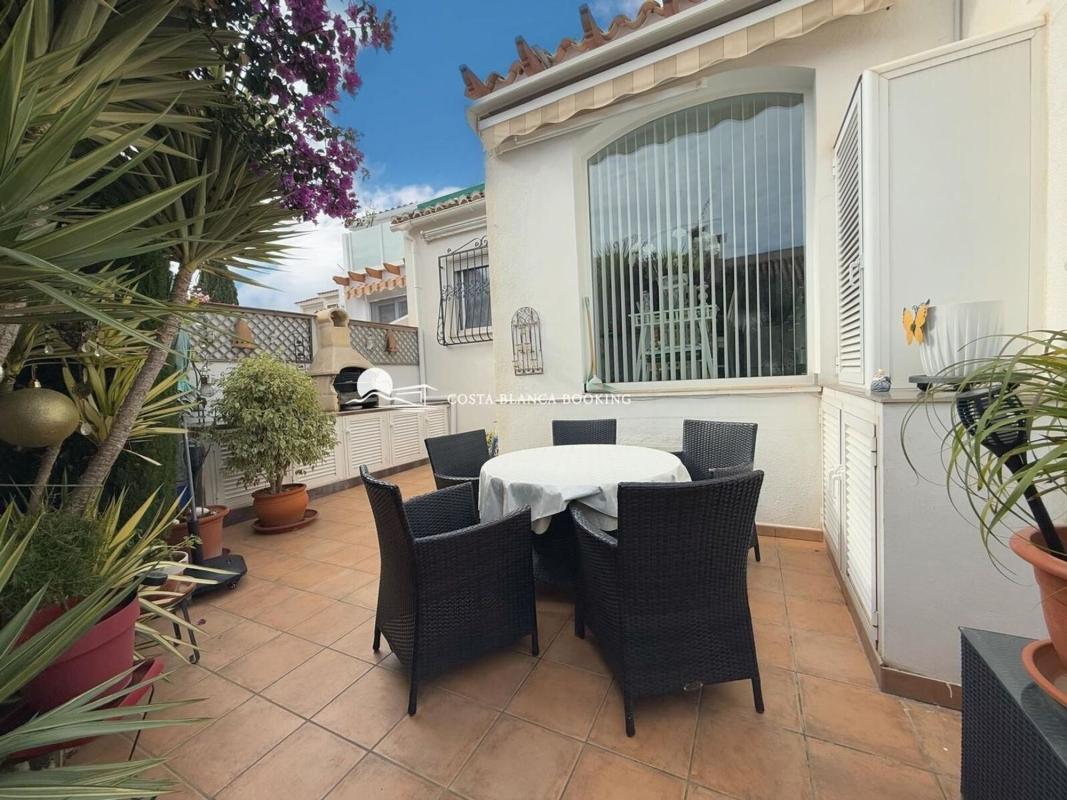 Properties for sale and rent in Spain photo 3
