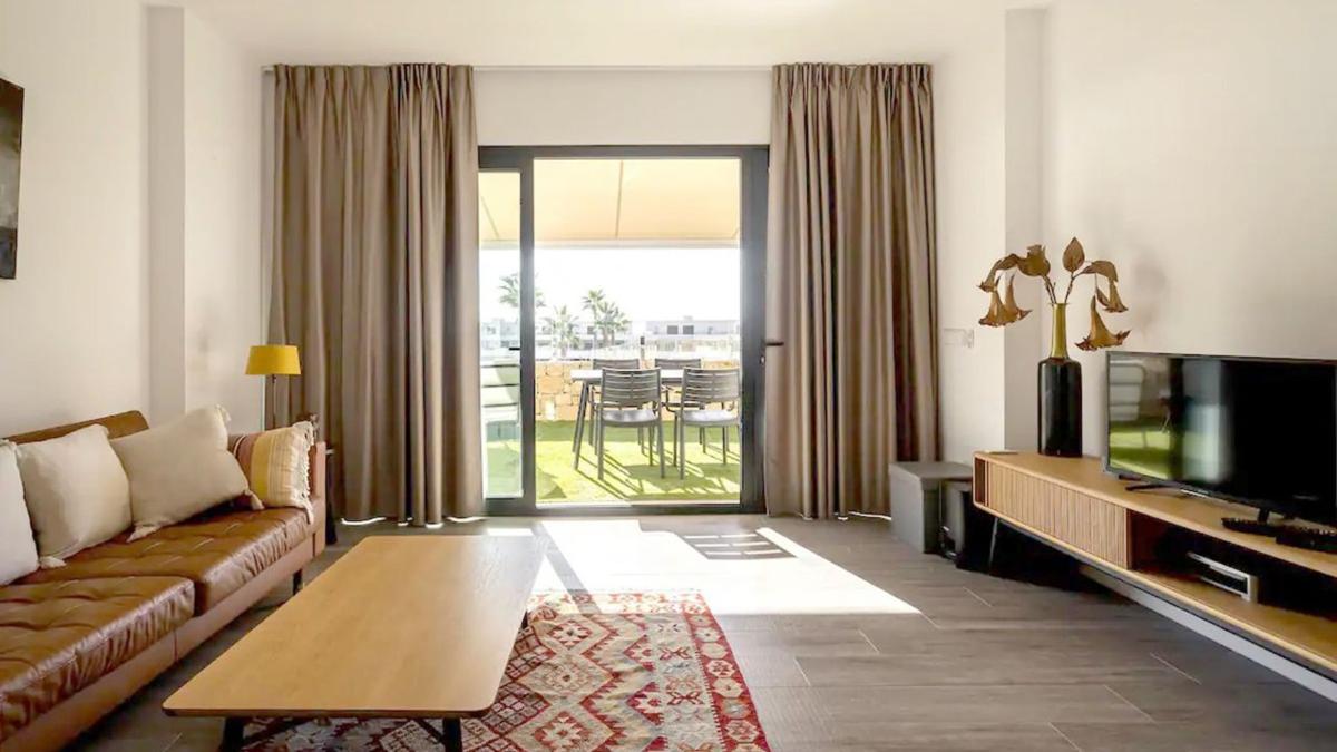 Продажа квартиры на Piso en Calle d'Equador, Balcón de Finestrat-Terra Marina, Finestrat, Финестрат
 photo 4