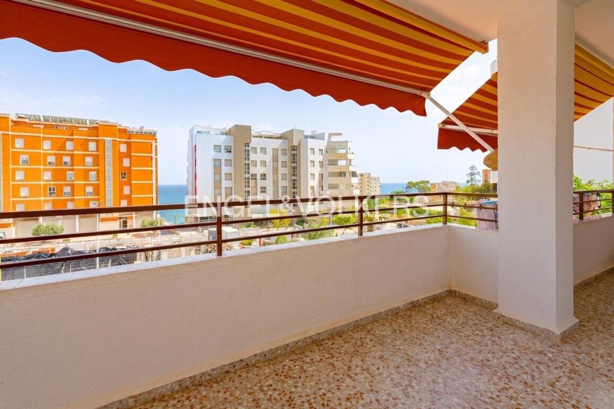 Продажа квартиры на Piso en Calle Colón, Platja Vila Joiosa, La Villajoyosa / Vila Joiosa, Ла Виллахойоса / Вила Хойоса
photo 1